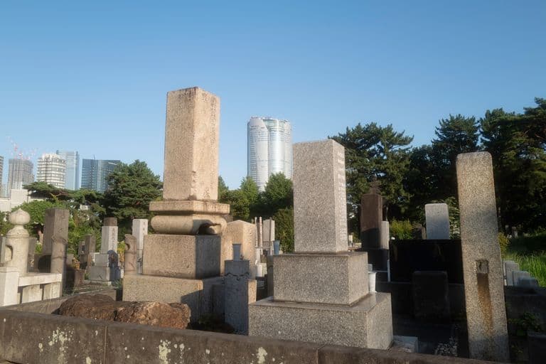 Aoyama Cemetery