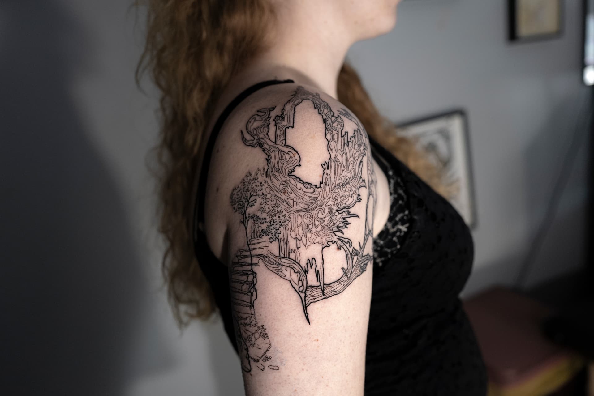 Mel Trender tattooer, fantasy and game culture tattoos