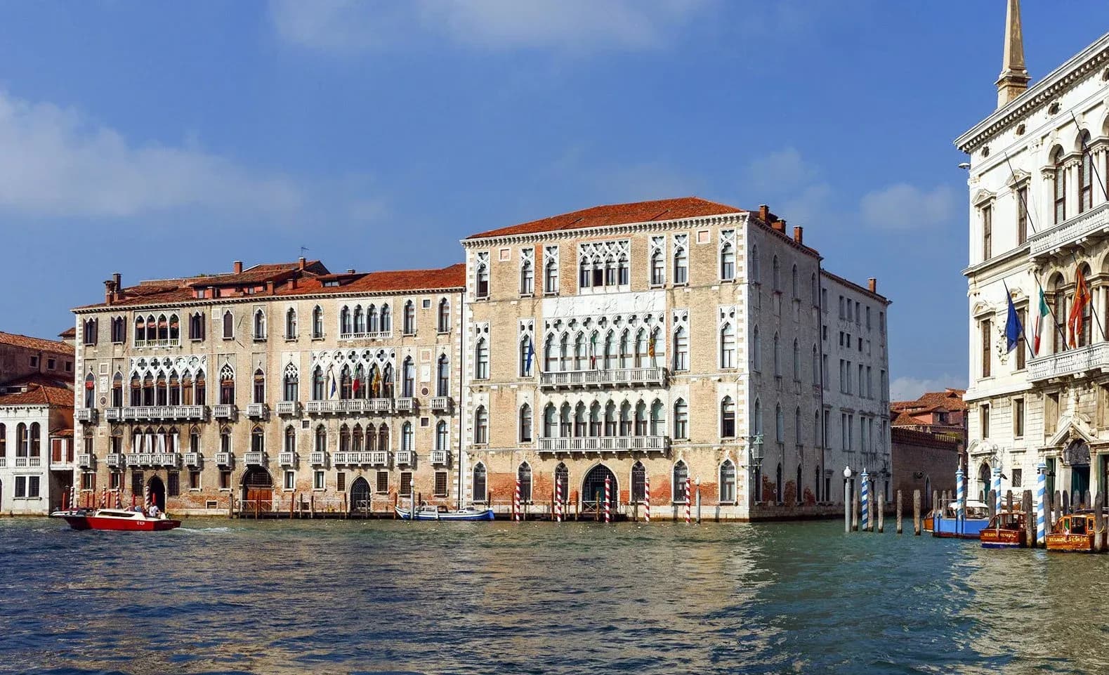 Ca' Foscari | Explore Venice's Historic Campus