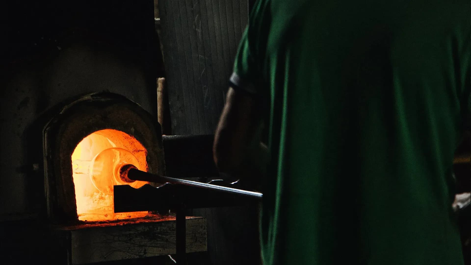 Glass blowing | Discover Custom Glass Art