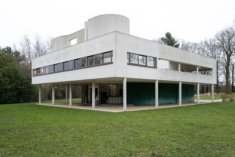 Villa Savoye | Explore Architectural Masterpiece