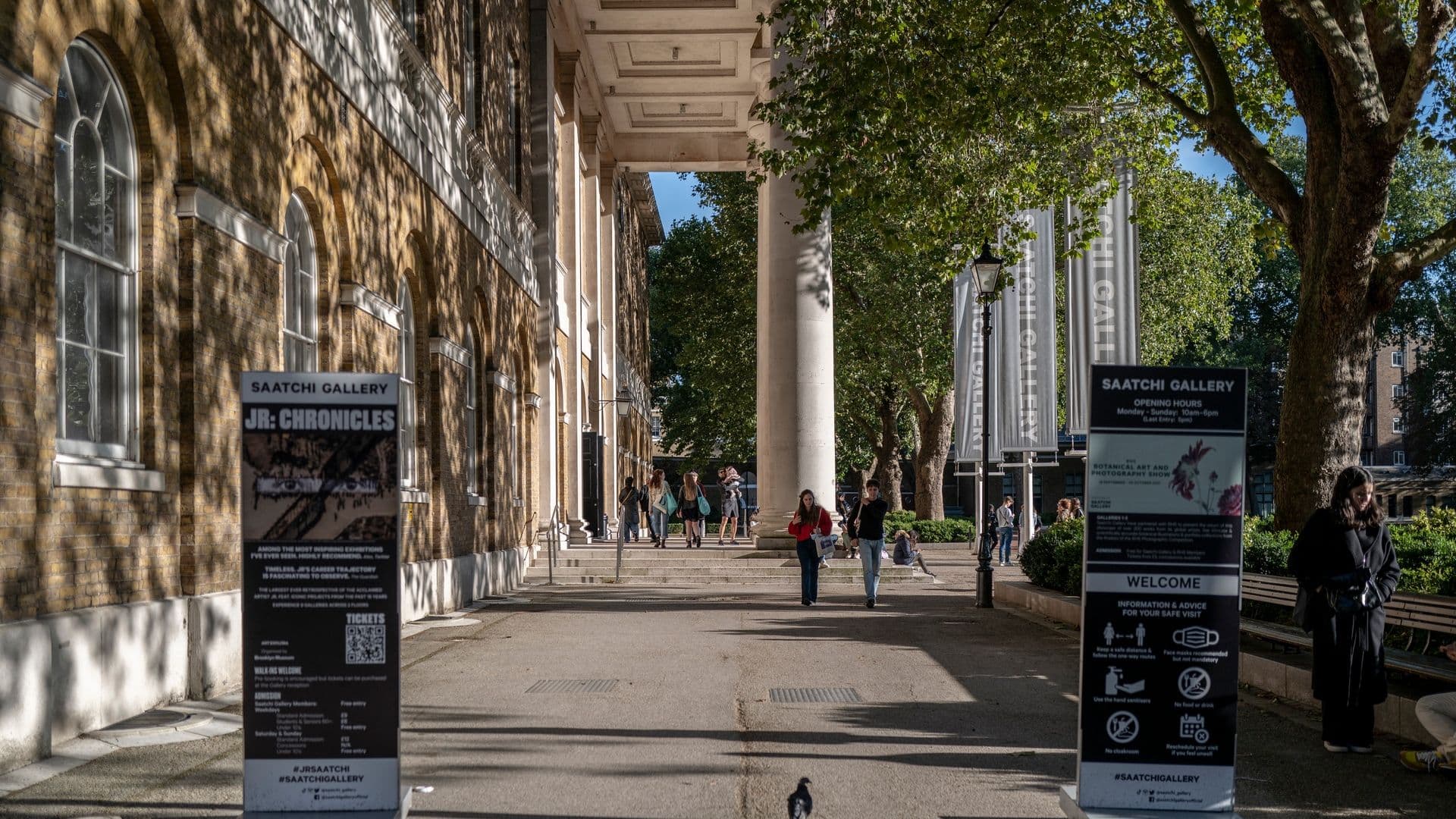 Saatchi Gallery, London